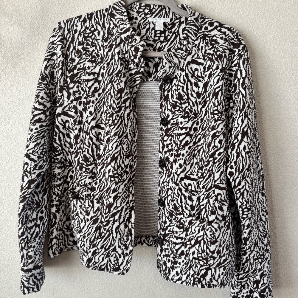 Charter Club Brown and White Zebra Patterned Blazer. Size XL